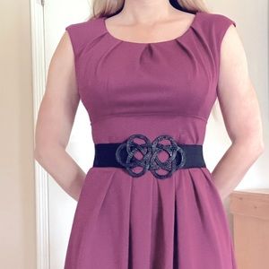 Bcbgmaxazria black stretchy belt w/ woven accent